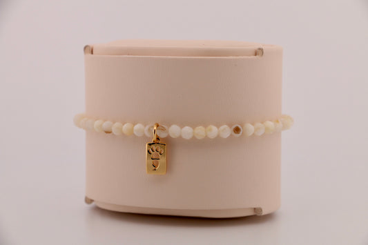 Faceted Natural Shell Stretch Bracelet