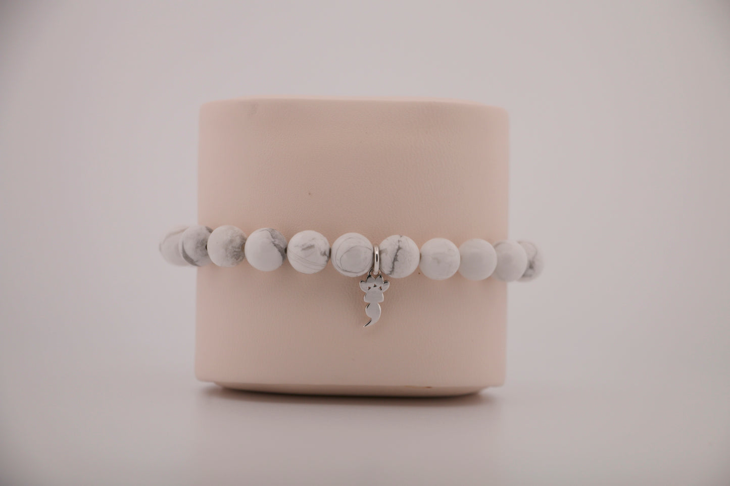 White Howlite Stretch Beaded Bracelet